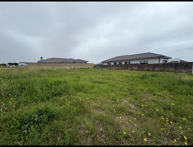 520M² VACANT LAND FOR SALE IN FOUNTAINS ESTATE